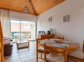 Mimizan Plage: Appartement T2 Mezzanine 2 étoiles, 4 pers, vue océan, parking inclus - FR-1-50-86